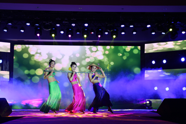 傣族舞蹈《邵多丽》