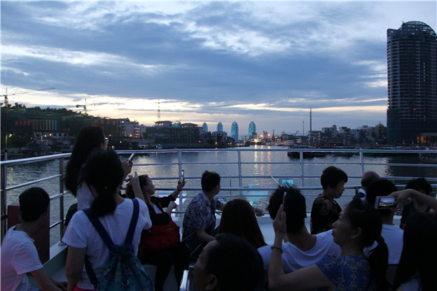 优秀员工及家属三亚行