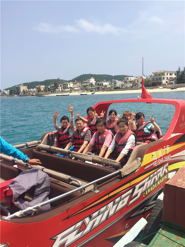 优秀员工及家属三亚行